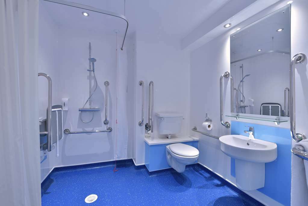 Travelodge Widnes Quarto foto